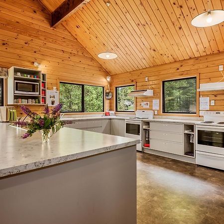 Altamont Lodge Уанака Екстериор снимка