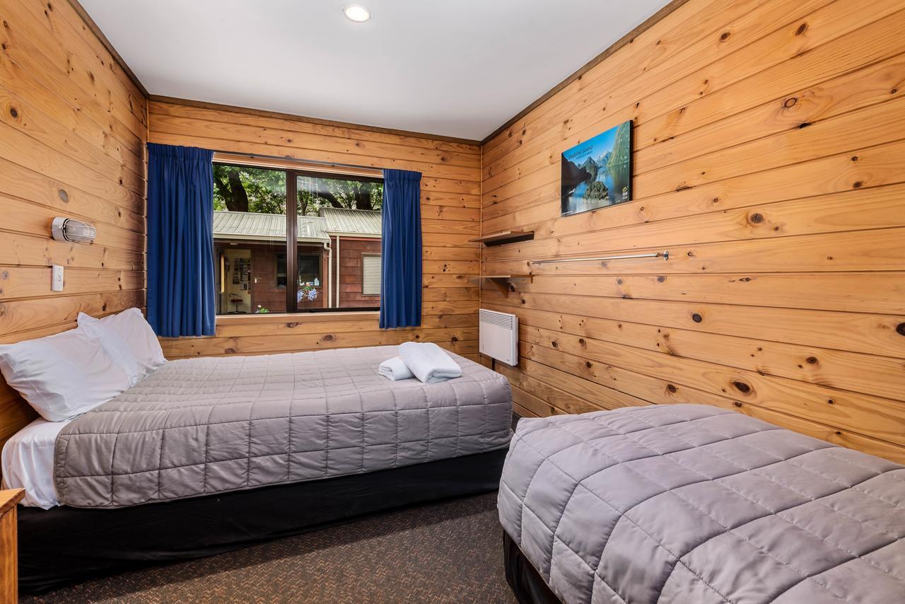 Altamont Lodge Уанака Екстериор снимка